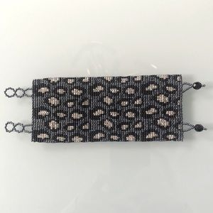 Beaded bracelet cuff